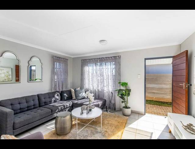 2 BEDROOM HOUSE FOR SALE IN SKY CITY